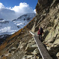 Le passage équipé sur le sentier qui mène à Arolla
