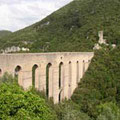   Ponte delle Torri, ein mittelalterlicher Viadukt