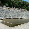 Theater in Butrint mit kleiner Überschwemmung