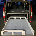 TRAVEL-SLEEP-BOX Mercedes Vito-Mixto / Heckauszug / Bett