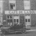 Vers 1920 - Au volant, Paulin Marchand qui faisait le taxi dans les années 20 (collection Marie Marchand)