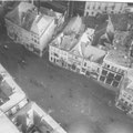 Vue sur la Grand-Place vers les rues des Brasseurs et de Charleroi