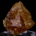 Fine minerals: Scheelite,China. 