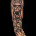 Tattoo Sleeve Panzer black and grey © Farb Fleck Tattoo OG Tattoostudio Linz