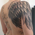 Flügel Tattoo © Farb Fleck Tattoo OG Tattoostudio Linz