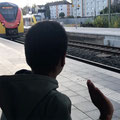 Die Zeit geht schnell vorbei und wir müssen zum Abschied winken.