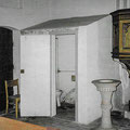 (0475) Toilette in der Kirche, vor der Sanierung; Foto: Ingenieurbüro Jeschke