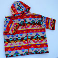 ♥マルチローブ　￥5,616　カラーは4色から選択　♥まさにマルチパーパスな上質タオルメイドのバスローブ。2歳児からのフード付きジャケットとして、またスイミングにも重宝します。