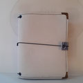 ref Al: album cuir blanc 25€