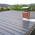 Bungaloweindeckung mit Trapezblech