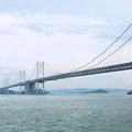明石海峡大橋（世界最長のつり橋）支柱間1991mをワイヤーでつる