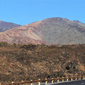 Immer näher kommt der Pico Viejo (3.134 m) und der links daneben liegende Teide (3.718 m).