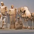 Olympia Museum - Rekonstruktion des Giebelfreskos am Zeustempel