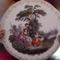 Porzellanplatte (Durchmesser ca. 60cm)  nach der kompletten Restauration.