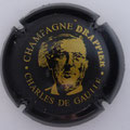 Marque : DRAPPIER N° Lambert : 16 Couleur : Noir et or mat. Description : Portrait de Charles De Gaulle  Emplacement : 