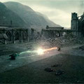 Combat entre Harry Potter (Daniel Radcliffe) et Voldemort (Ralph Fiennes)