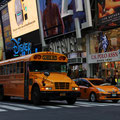 School bus à Times Square