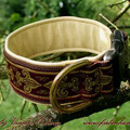 Halsband mit Klick in braun mit Borte 'Französische Lilien, bordeaux (rechts) und Leder in creme