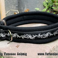 Halsband mit Klick in schwarz mit Borte 'Tribal, schwarz-silber' und Neopren in schwarz