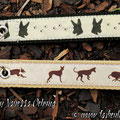Gurtband 25mm in schwarz und dunkelbeige mit Borten 'Podenco-Köpfe' & 'Running Dog'