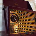 When the lid is opened the radio automatically turns on.