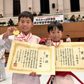 牛久かっぱ杯大会　小学4年男子.優勝 大和田 颯(左).　3位高橋 優斗(右)