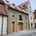Sanierung und Aufstockung historisches Haus in Regensburg 