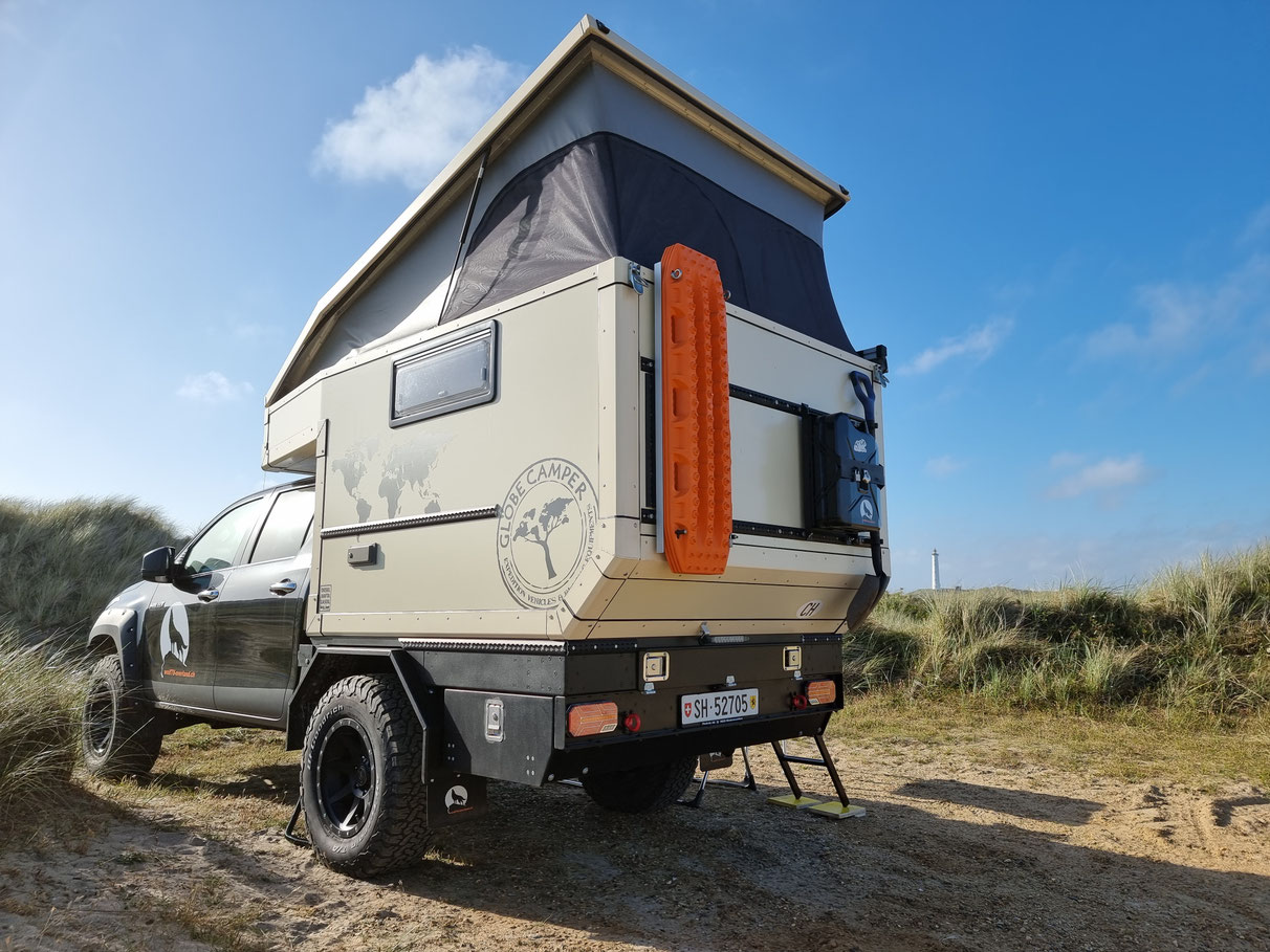 Globe Camper Offroad 195 Wohnkabine Toyota Hilux arctic trucks At33 At35 travel overland truck Revo N80 #ProjektBlackwolf Pick up camper Drive Your own Way AFN4x4 Rival4x4 bfgoodrich t/a ko2 285/70R17 ltprtz Explore Without Limits #borntoroam Expedition
