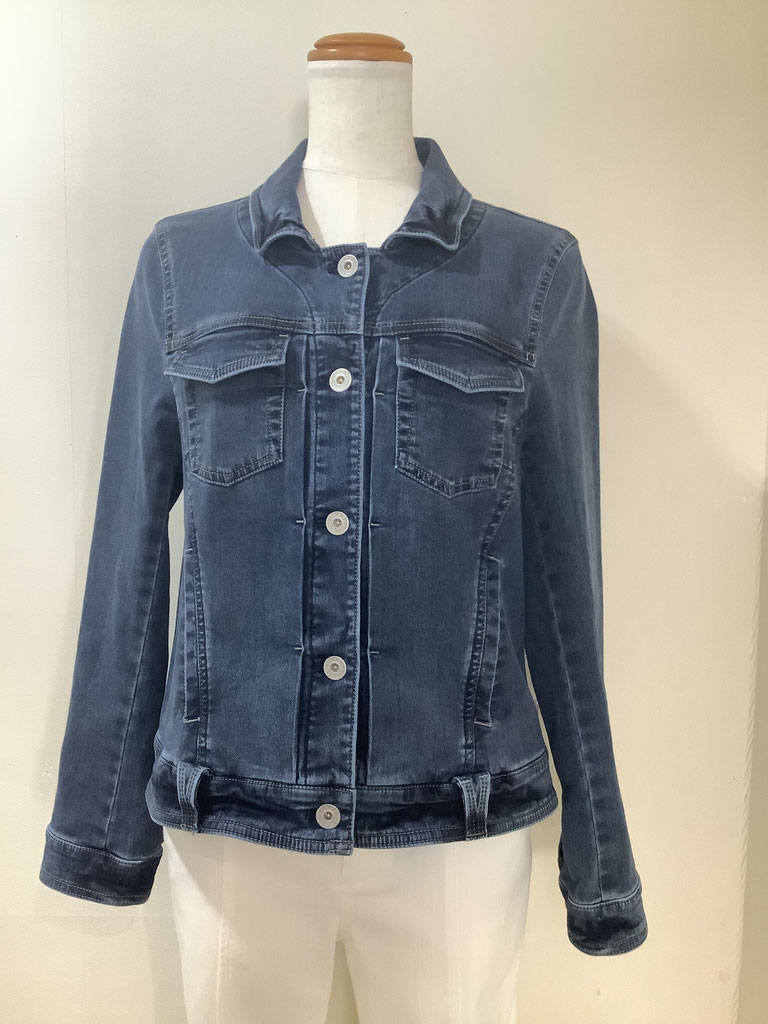 ローブ（ROBE)　3−PS1 Gジャン40 ¥31,680（税込）