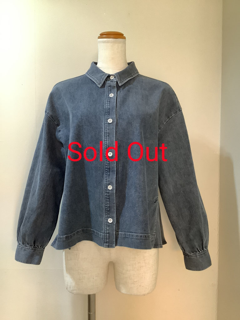 ローブ（ROBE) 3−MA16 デニムブラウス38 ¥18,480（税込）Sold Out