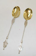 Set Vorlegelöffel, Laffen vergoldet, Silber, gedrehter Schaft, 23,0 cm