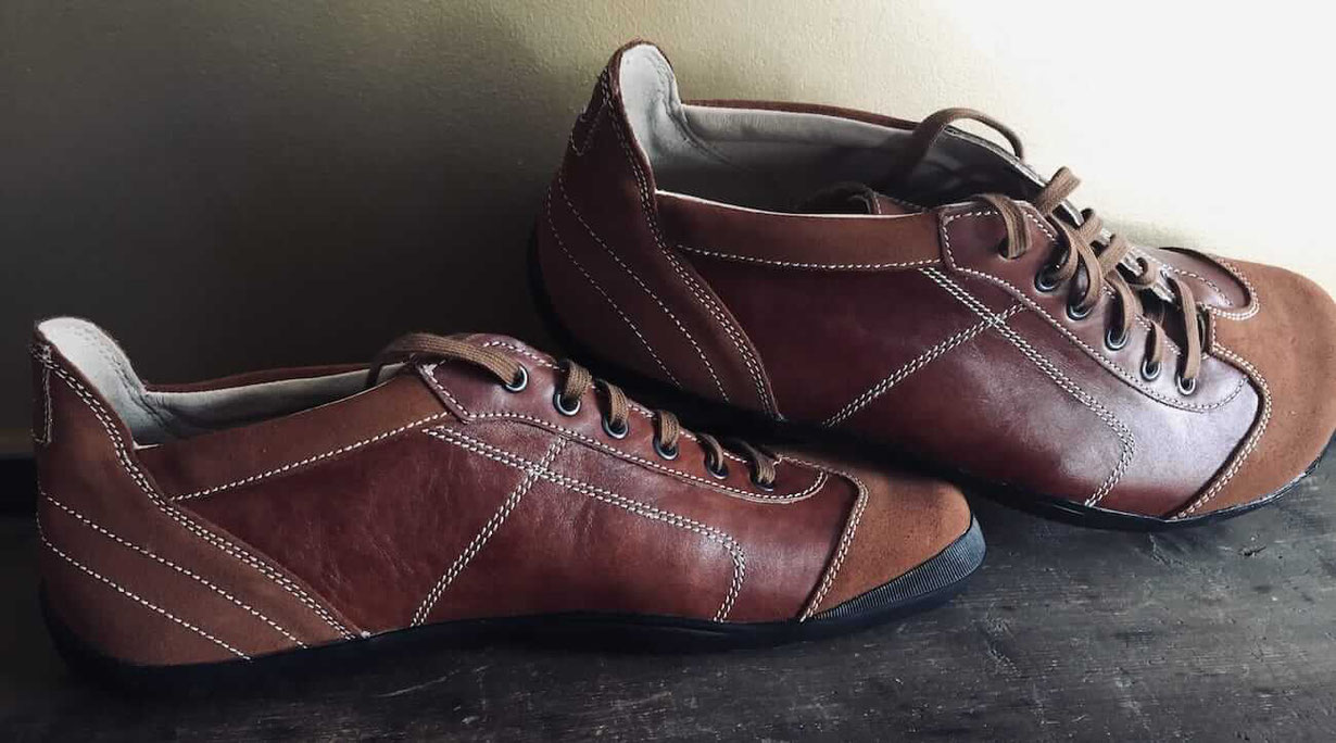 Barfußschuhe Retro im Vintage Look aus braunem Leder