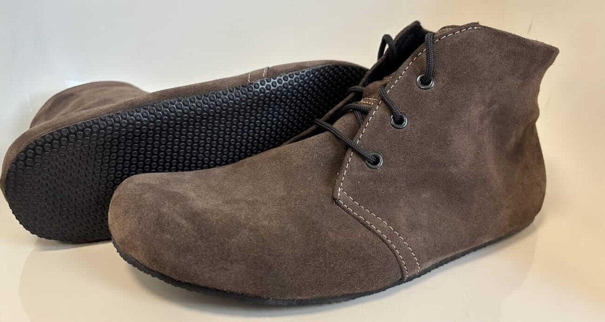 Barfußschuh Modell Easy für Einstiger in der Farbe Chocolate