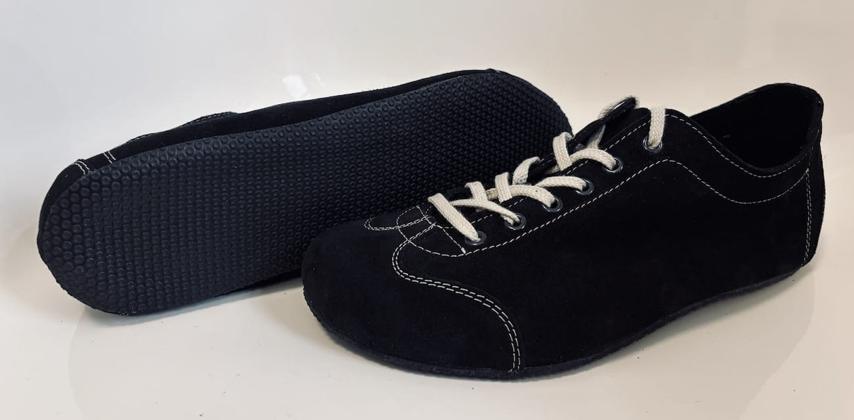 Im Sale Barfußschuhe Simple schwarzes Wildleder aus Deutschland