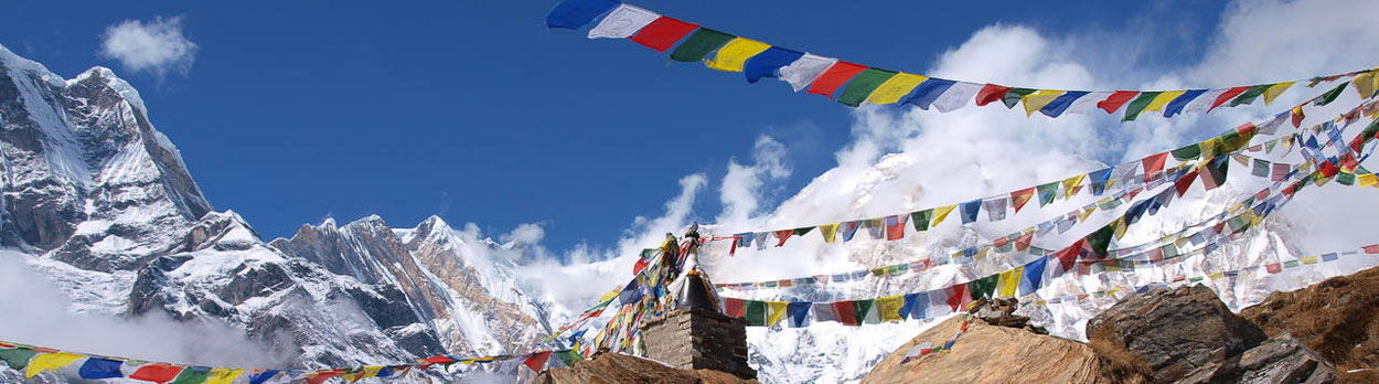 Trekking zu den Eisriesen Bhutans in Bhutan - nach Laya und weiter an den Fuss des Masang Gang