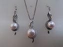 REF: OP 14 Juego en plata de ley con circonitas y perlas naturales. Cadena veneciana 50cm en plata de ley. 