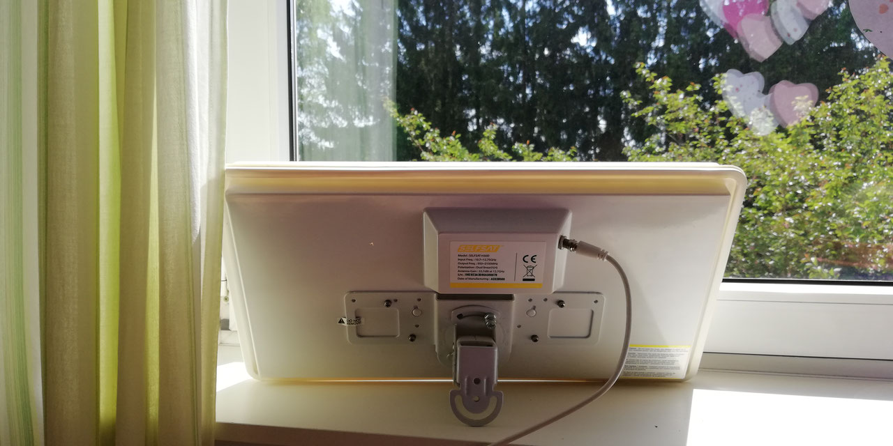 SatellitenSatEmpfang durch Fensterscheibe. Erfahrungen mit Selfsat
