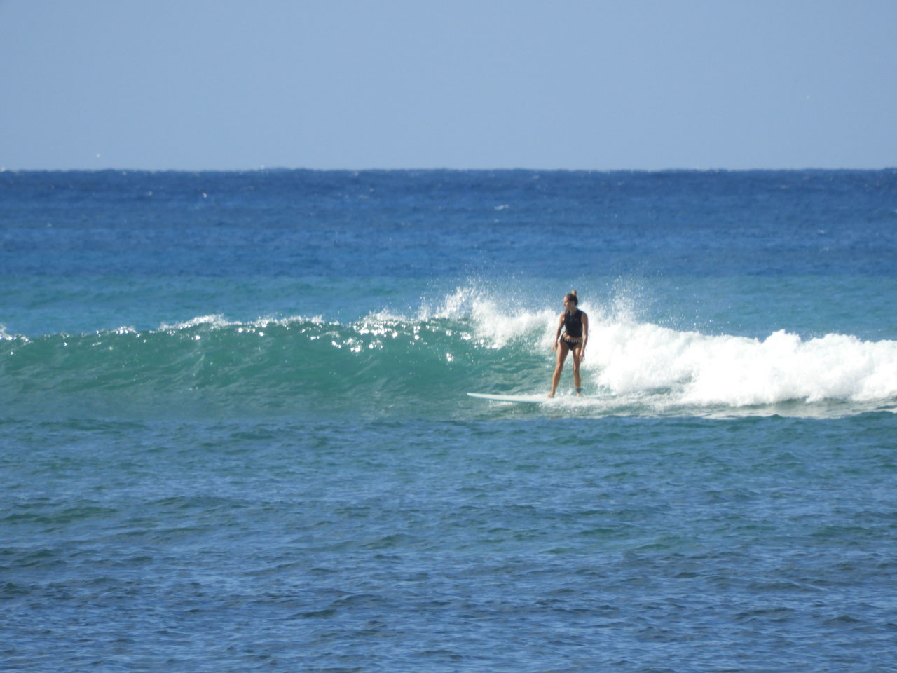 Surfboard Lockers! ハワイ ワイキキ サーフショップ KAION （カイオン） at WAIKIKI SHORE 公式