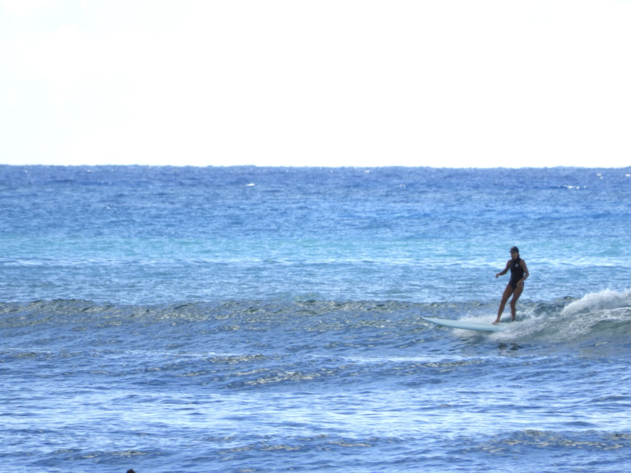 Hanalei Bay ハワイ ワイキキ サーフショップ KAION （カイオン） at WAIKIKI SHORE 公式サイト｜日本発