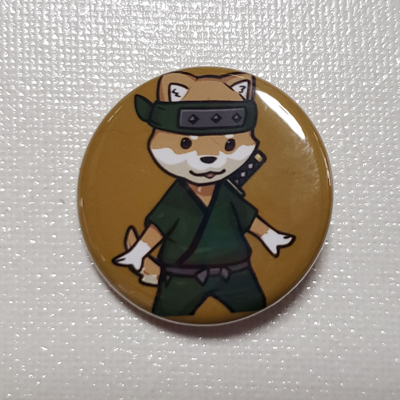 CryptoNiinja 缶バッチ - 好きな写真で 1個からｵﾘｼﾞﾅﾙｽﾏﾎｹｰｽが作れる