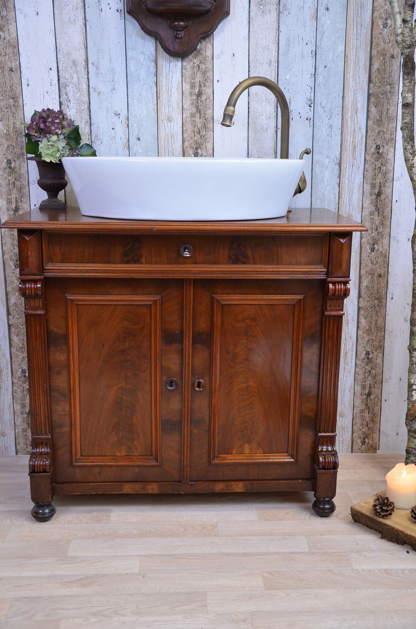 Nostalgische Waschtische - Land & Liebe Badmöbel Landhaus