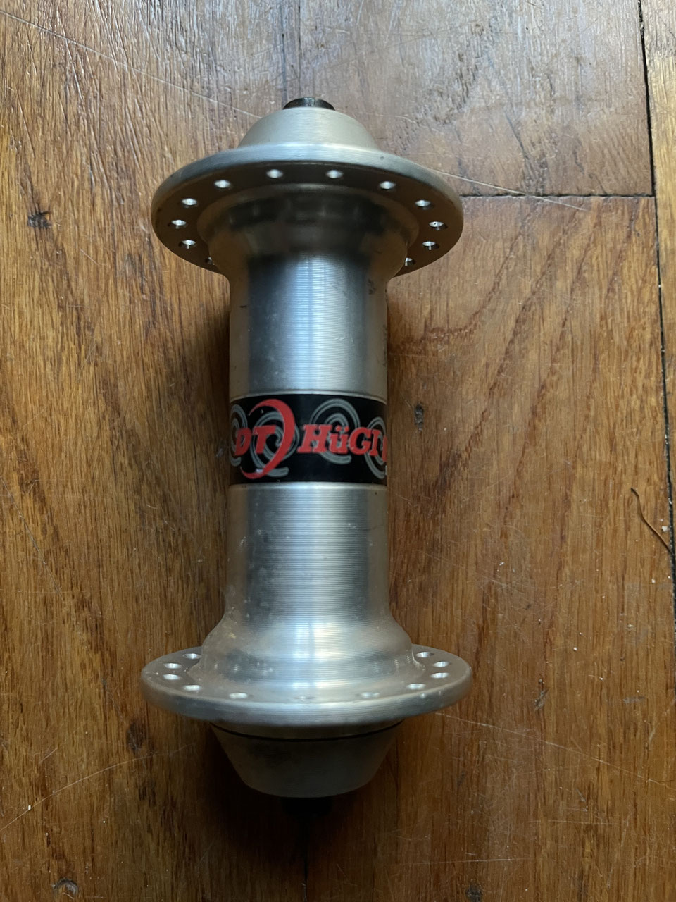 Moyeu Avant 32 Trous Argent SANTAFIXIE