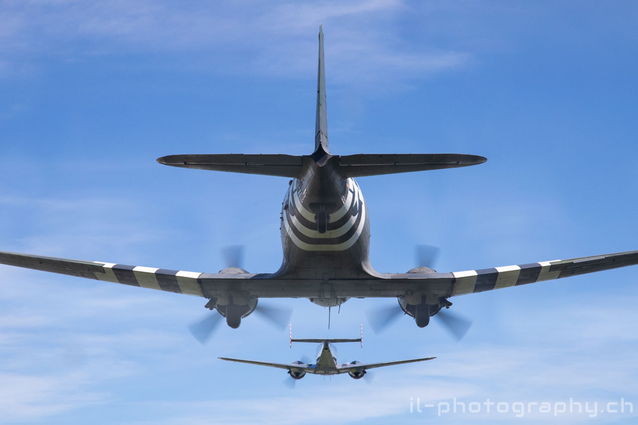 Douglas DC-3 C-47 Placid Lassie and two Classic Formation Beech 18 in the Swiss Alps.