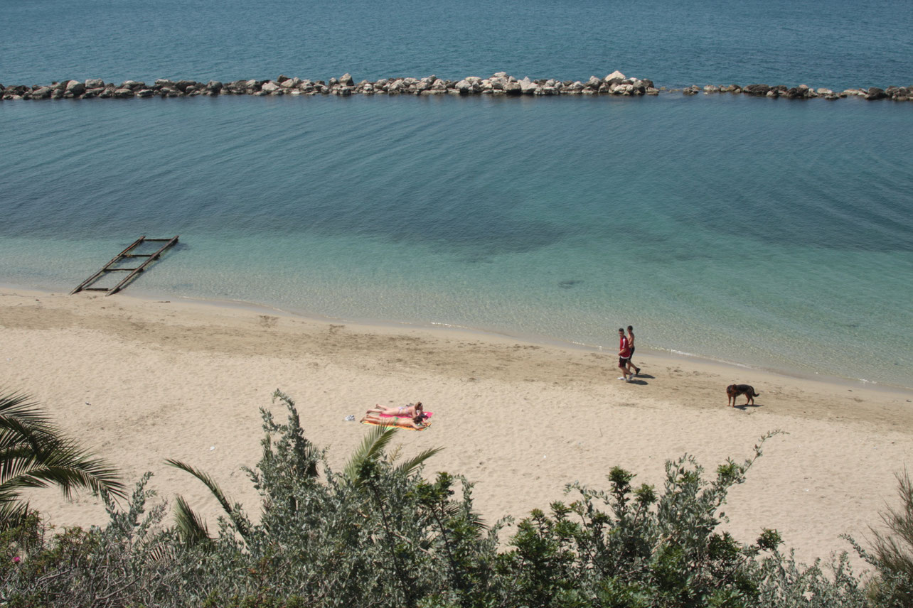 Taranto (Tarent) Die Möglichkeit einer Insel Das Meer und Apulien