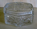2448/ Kristalldose m. Deckel ~1900, L 11cm, EUR 48,-