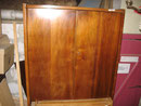 KT0070/Designerschrank "Bruno Paul" ~1915, Nussholz,  H 130, B 120, T 37 cm, EUR 500,-