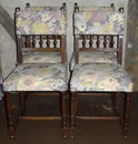 KT0536/ 4 Polsterstühle ~1880, Eiche, H 92, B 43, T 45, Sitzhöhe 49 cm, EUR 450,-