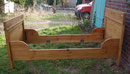 KT0356/ Einzelbett ~1910, Kiefer, mit Lattenrost 90x190cm, EUR 410,-