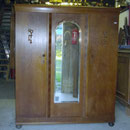 OB0065/Kleiderschrank ~1920, Eiche, zerlegbar, H 185, B 167, T 60 cm, EUR 580,-