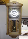 KT0297/ Wanduhr ~1910, Kiefer hell, elektr. Werk, H 69, B 29, T 17cm, EUR 150,-